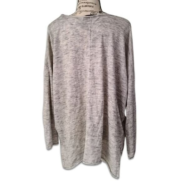 Zara Grey Lightweight Knit Long Sleeve Top Sweater Gray M Oversized Hi-Lo - Picture 2 of 7